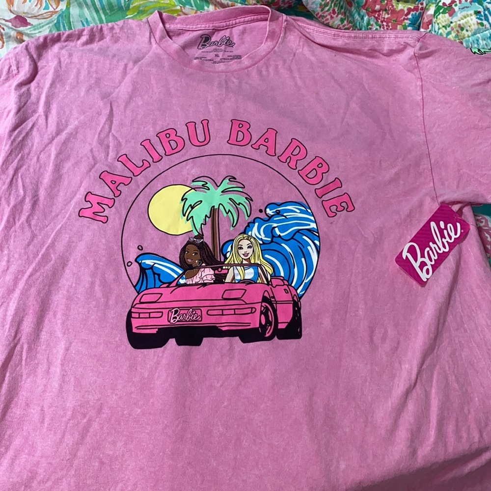 Barbie pink Malibu shirt 💗